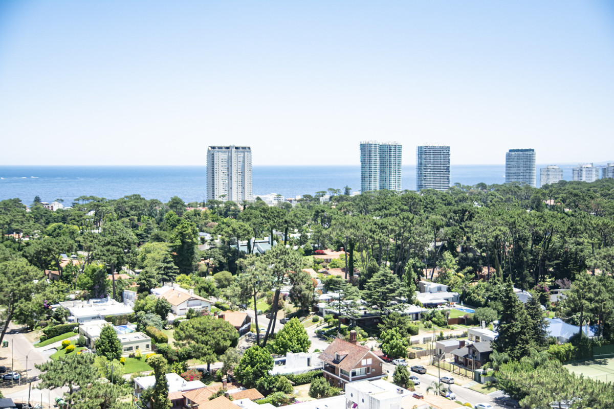 Imagen de Unidad de 2 Dormitorios con Vista al Mar - Av. Roosevelt