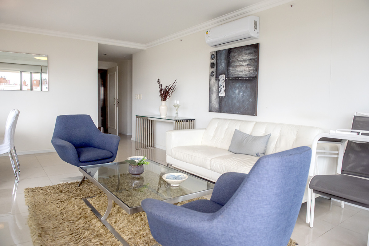 Imagen de Increíble apartamento excelente vista al mar. Torre Imperiale.