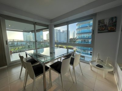 Apartamento en Venta de 3 dormitorios en Playa Mansa , Punta del este 