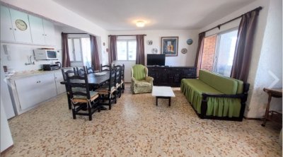 En venta departamento de 2 dormitorios en Peninsula.