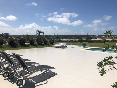 APARTAMENTO, 3 DORMITORIOS Y DEP., PLAYA BRAVA, PUNTA DEL ESTE, VENTA