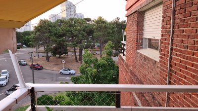 Vende apartamento de 2 dormitorios en aidy grill, Punta del Este 