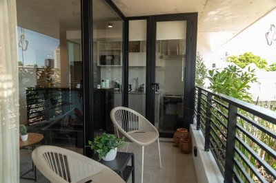Venta Luminoso Apartamento de 2 dormitorios Con Terraza En Aguada.Ideal inversores!