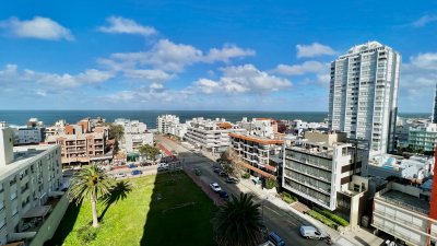Vende departamento de 2 dormitorios en Peninsula