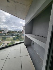 Gran departamento en reventa de 2 dormitorios en Torre Manglar
