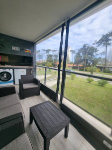 En venta Apartamento en Mansa - Punta del Este de 3 dormitorios. 