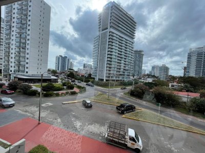 Oportunidad en Torre del plata II, Playa brava, 1 dormitorio en venta Punta del este