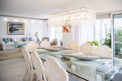 Departamento de 3 dormitorios mas dependencia en venta frente al mar