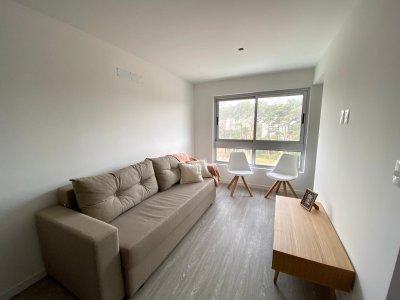 Hermoso departamento en Torre de Categoria.