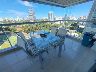 Apartamento a la venta de 2 dormitorios en Punta del Este Miami Boulevard