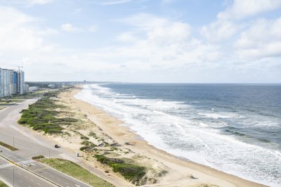 Espectacular apartamento frente al mar