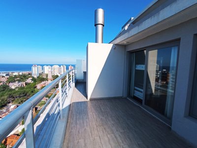 En venta apartamento de 1 dormitorio con gran espacio en Mansa, Punta del Este