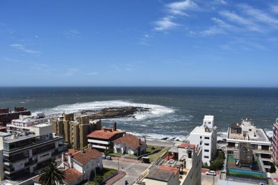 apartamento de 3 dormitorios en Punta del Este
