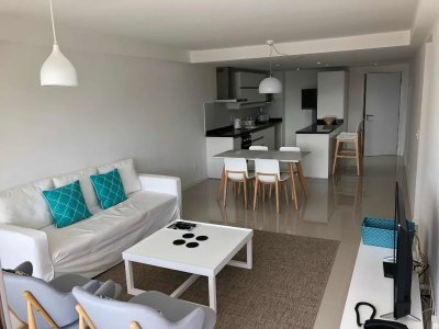 Excelente apartamento de 3 dormitorios en venta.