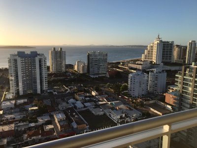 Departamento a estrenar en Punta del Este