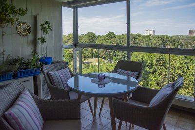 Se vende apto de 2 dormitorios en Roosevelt, Punta del Este 