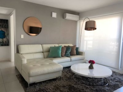Impecable departamento, comodo e iluminado en Lux Tower