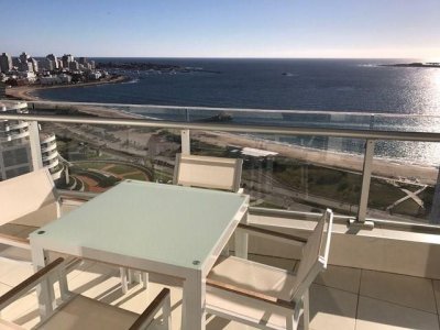 Venta de Apartamento 2 DORMITORIOS en Punta del Este, Uruguay 