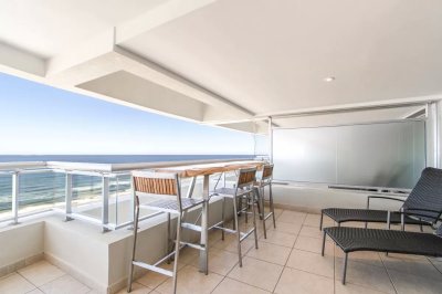 Departamento en venta ubicado en la Brava, de 3 dormitorios.