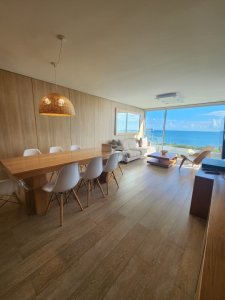 Exclusivo apartamento en primera linea de la mansa, con vistas privilegiadas y una excelente orientación 