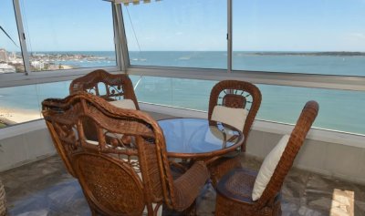 Apartamento en Mansa - Punta del Este