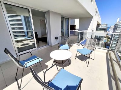 Apartamento de 3 dormitorios en venta en Playa Brava , Punta del este 