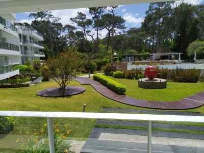 Apartamento de 1 dormitorio en Playa Mansa, Punta Del Este