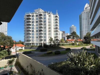 Apartamento en venta 1 dormitorio, Playa Brava, Punta del Este.