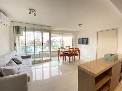 Apartamento en Roosevelt - Punta del Este en venta de 2 dormitorios.