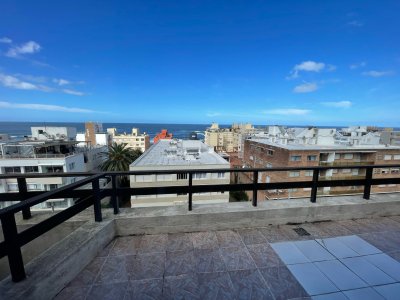 Peninsula, departamento 3 dormitorios en venta. Punta del Este