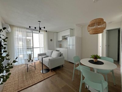Venta Apartamento de 1 dormitorio A Estrenar en  La Blanqueada. Montevideo!