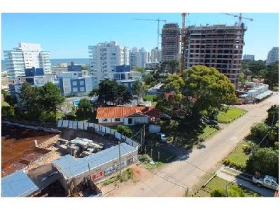 Apartamento de 3 dormitorios en Brava Biarritz, Punta del Este