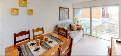 Apartamento en Península - Punta del Este de 2 dormitorios en venta