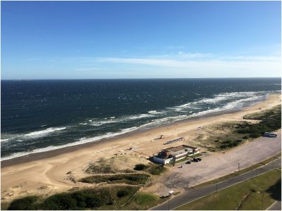 Espectacular Departamento en venta frente a Playa Brava, Torre Lobos