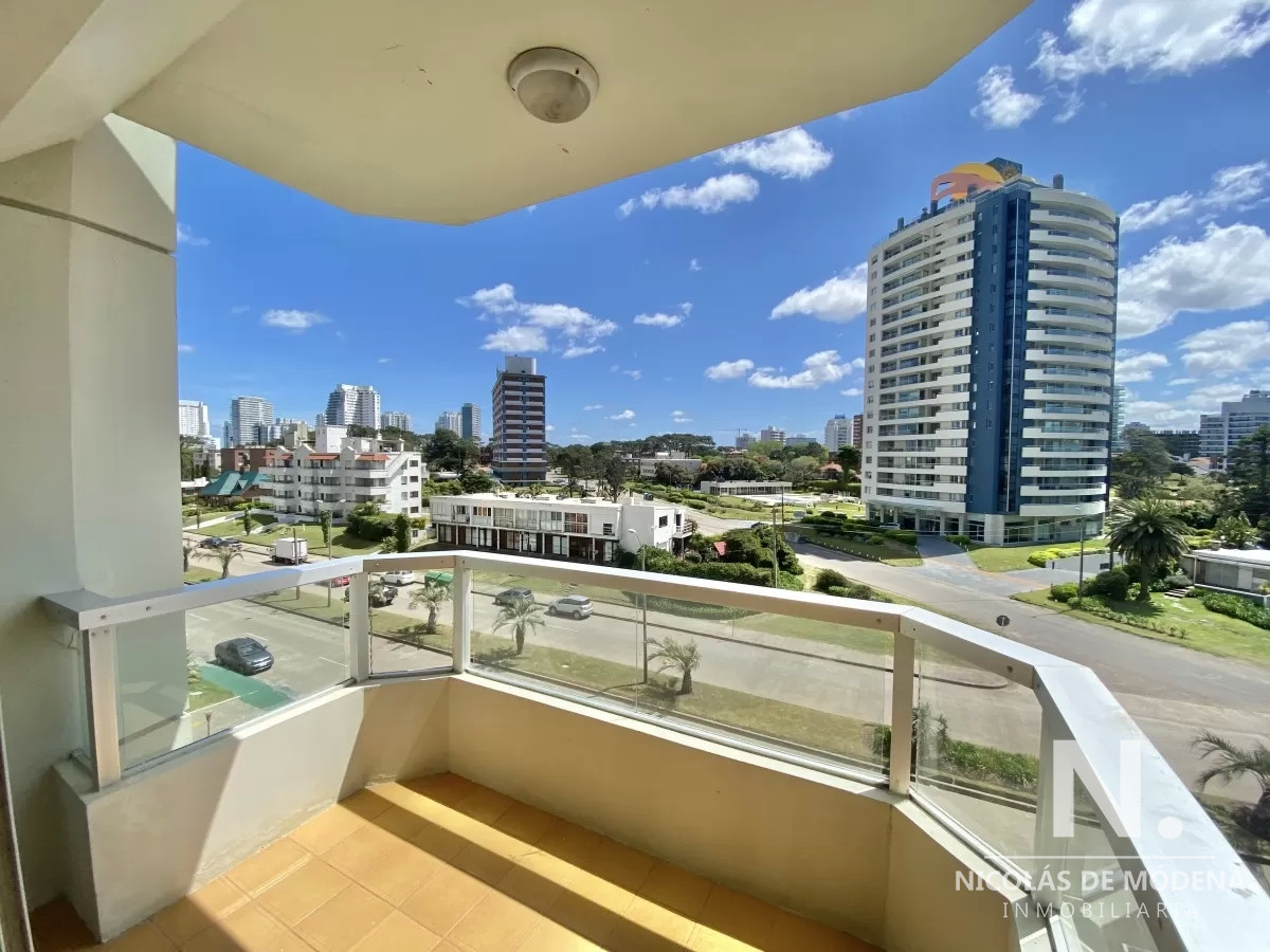 Brava - GoPunta - Portal Inmobiliario de Punta del Este - Maldonado
