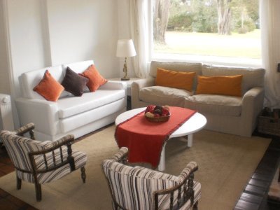 En venta hermosa vivienda en Punta del Este.