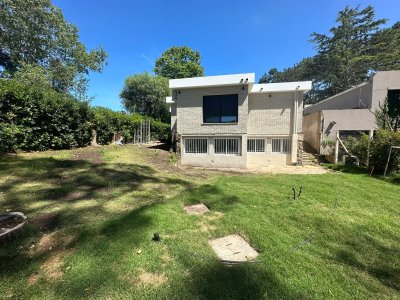 Casa de 3 dormitorios en Mansa Punta del Este