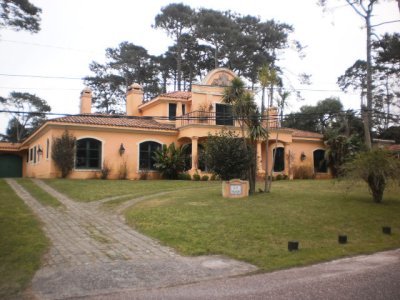 Casa en San Rafael - Punta del Este