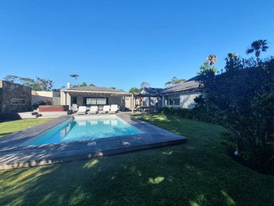 Casa en Mansa - Punta del Este