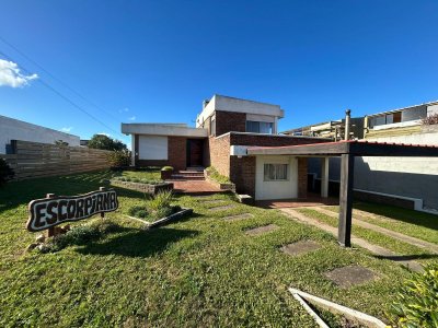 En venta casa en La Paloma, Rocha, de 5 dormitorios, piscina y Barbacoa