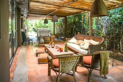 Casa de 5 dormitorios en venta en San Rafael, Punta del Este