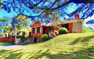 Vende apartamento de 3 dormitorios en San Rafael, Punta del Este.