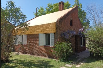 Impecable casa comoda y espaciosa en Punta Ballena de 4 dormitorios