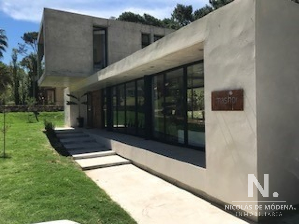 espectacular casa en alquiler, laguna blanca - ndm14531c