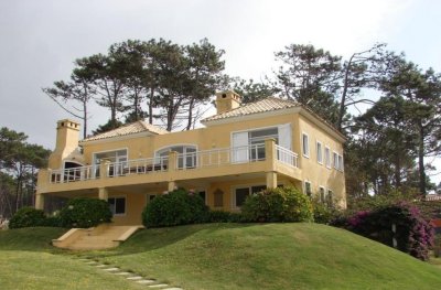 Casa en Laguna Blanca!