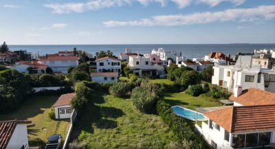 Península, lote con vista al mar.