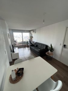 Apartamento de 2 dormitorios en Cordón. Montevideo