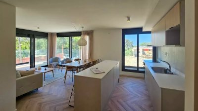 Venta Apartamento de 2 Dormitorios Con Parillero En Carrasco,Montevideo