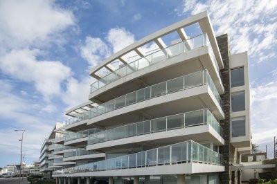 Venta de apartamento en Peninsula Punta Del Este 