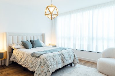 Apartamento de categoría, 1 dormitorio en piso alto. Pocitos - Montevideo